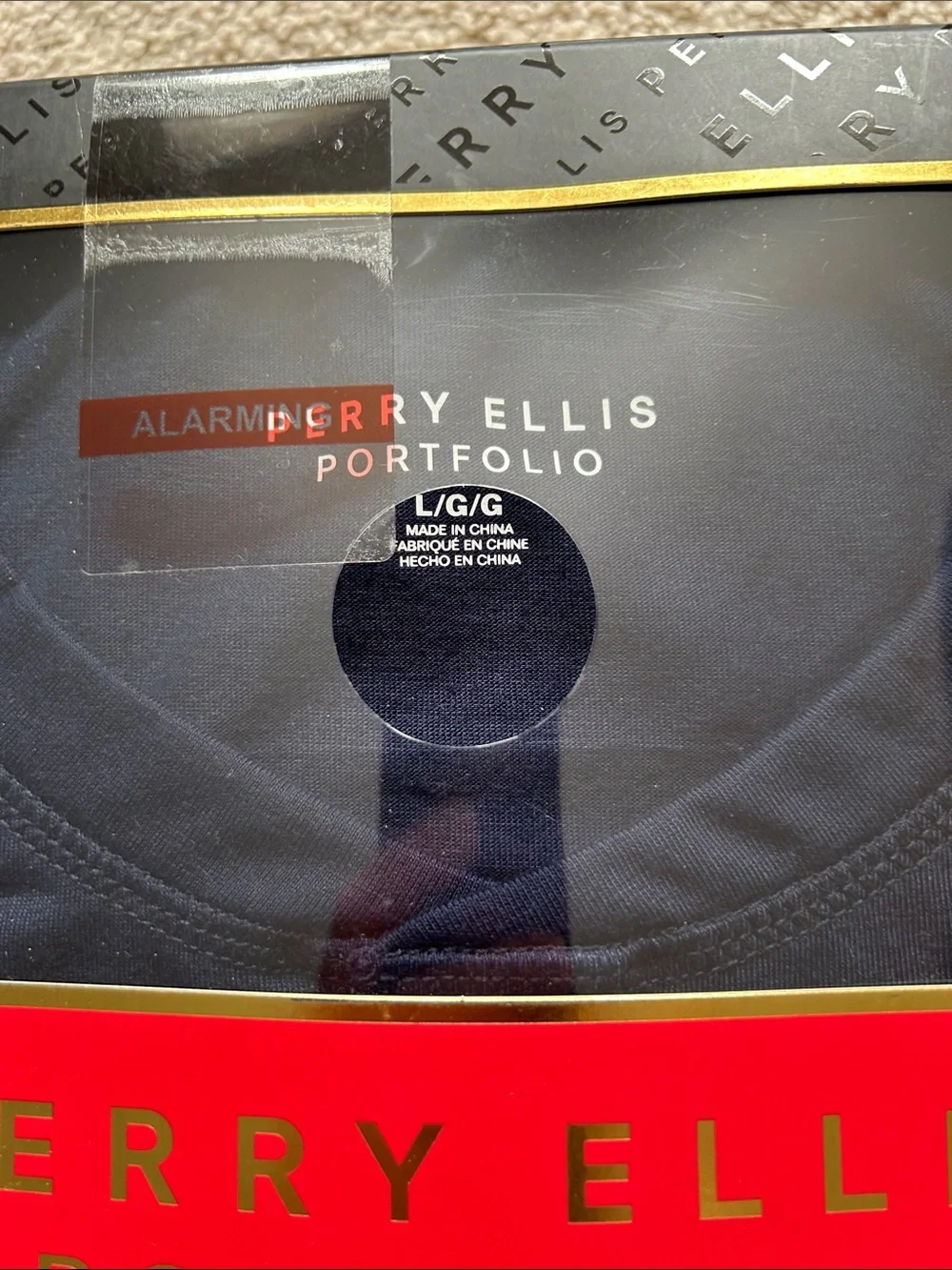 NWT Perry Ellis Men’s Pajama Set